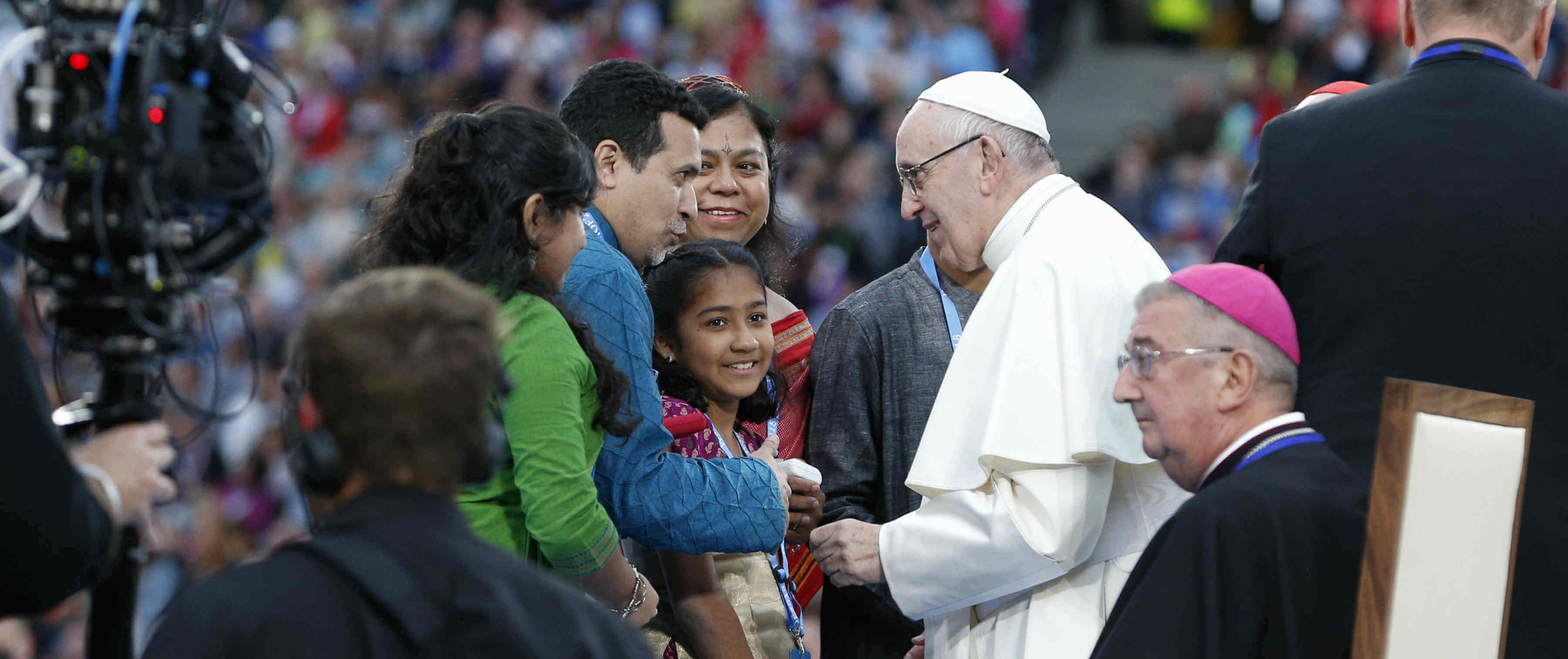 Families called to share joy, love, life with the world, pope says